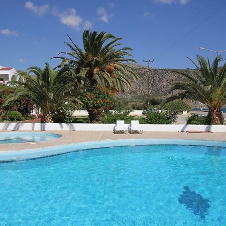 Mediterranean Hotel 卡尔帕索斯 外观 照片